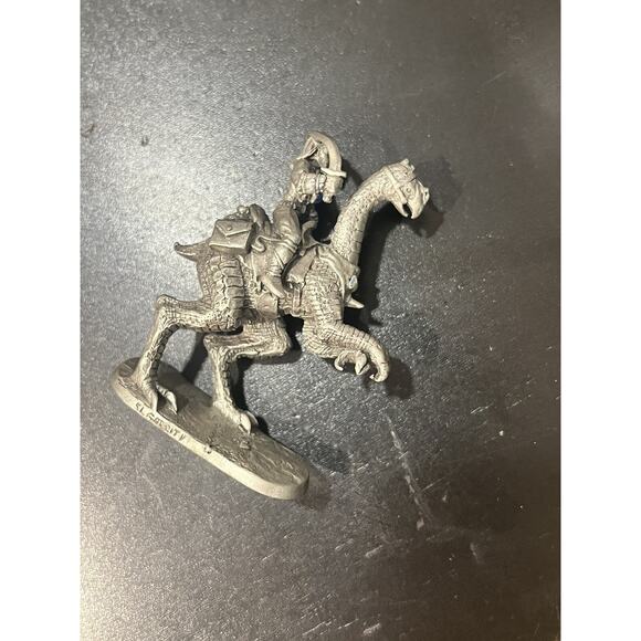 Ral Partha Imports Miniatures Lot of 7 Rare vintage D&D - Picture 2 of 16